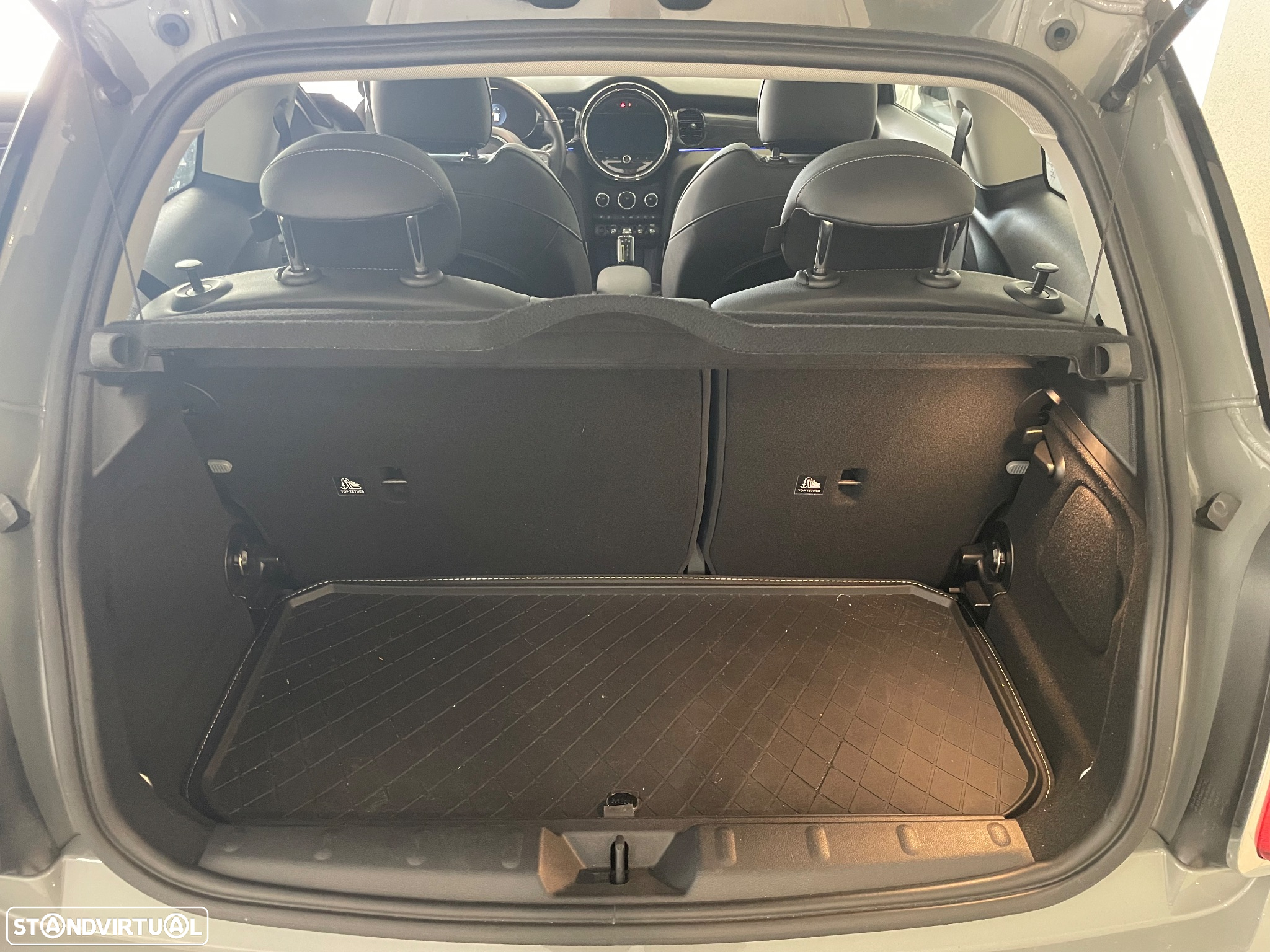 MINI 3 Portas Cooper SE Camden Edition - 14