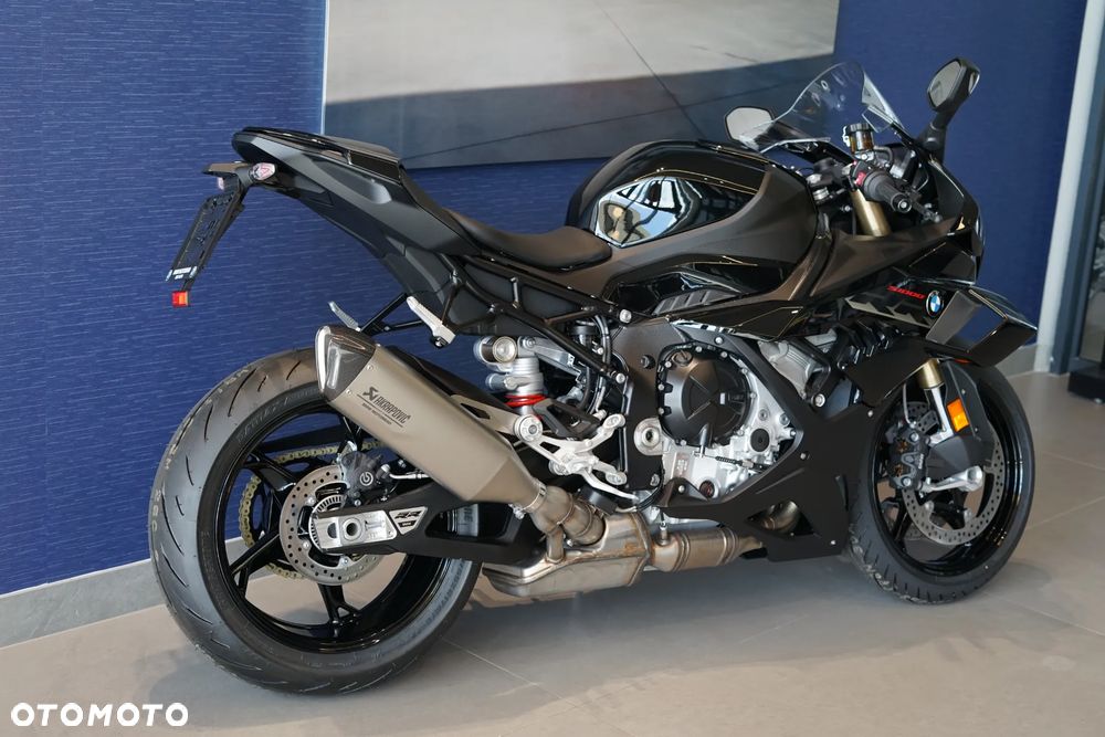 BMW S - 29
