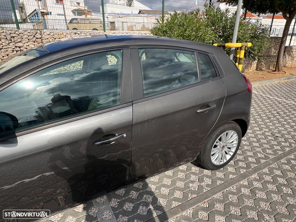 Fiat Bravo 1.4 16V Dynamic - 25