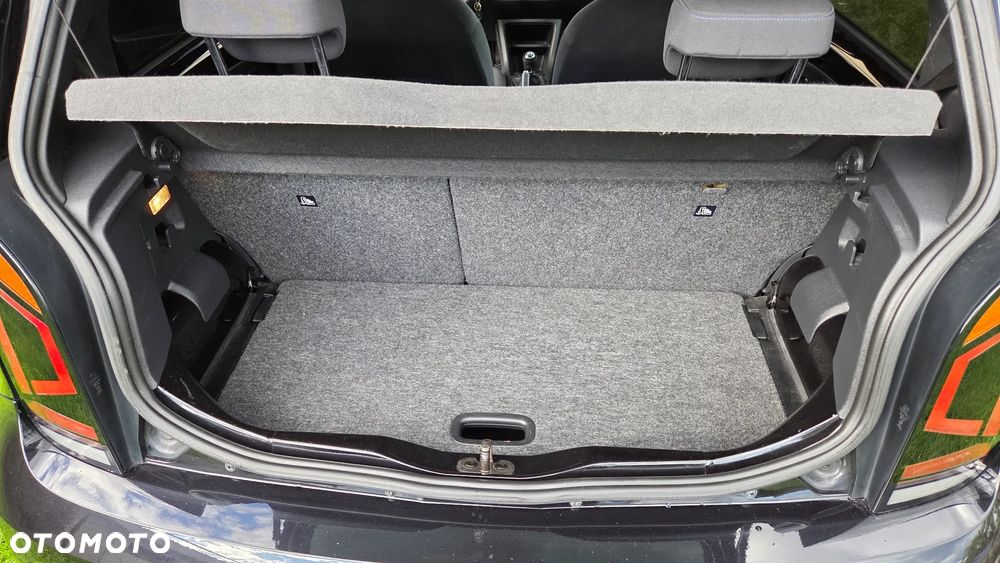 Volkswagen up! club - 10