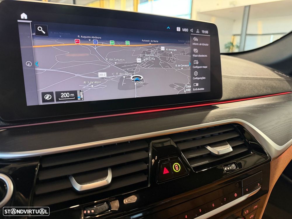 BMW 530 e Line Luxury — fotografia 16