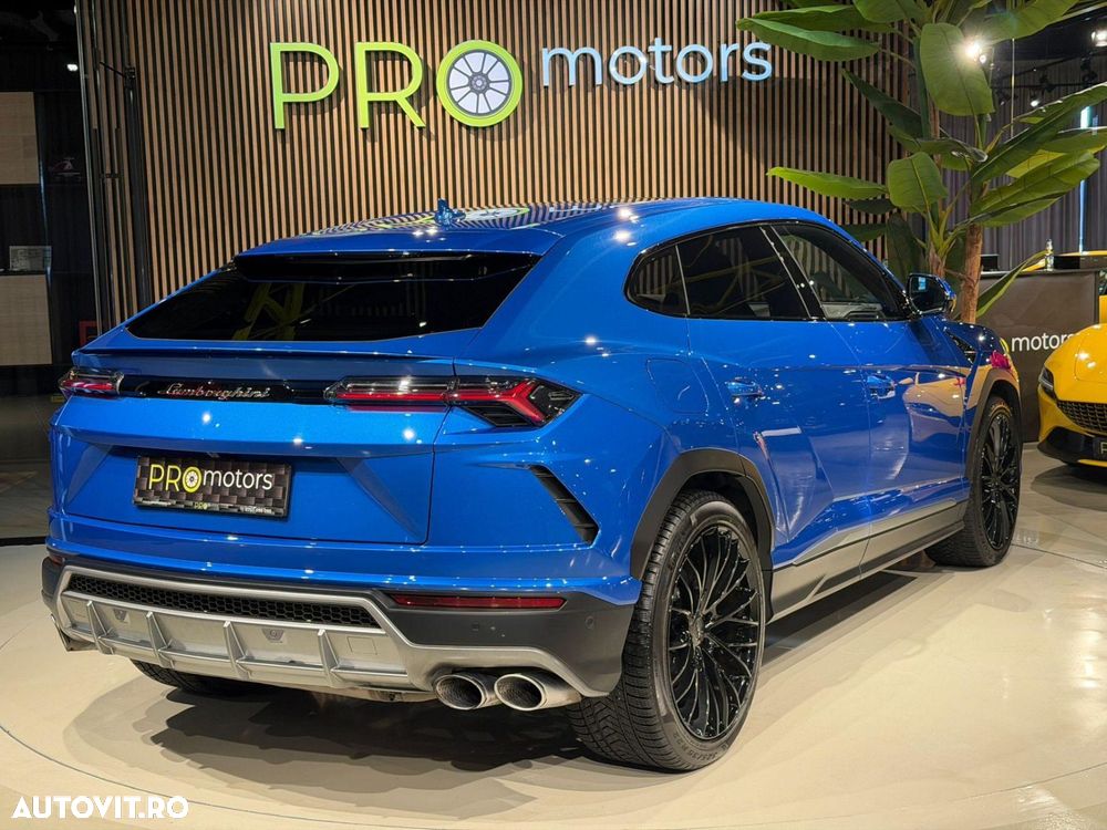 Lamborghini URUS - 5