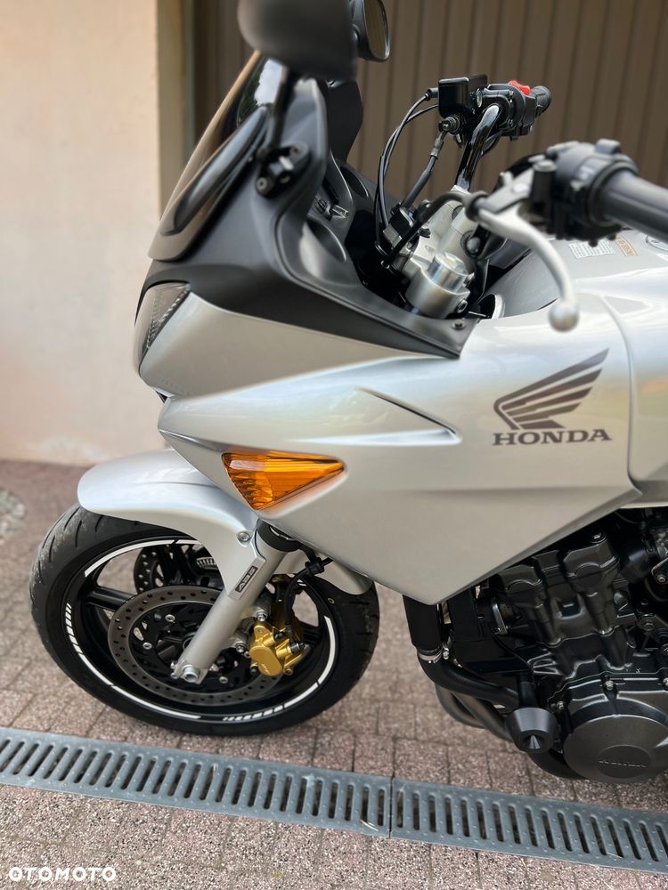 Honda CBF - 21