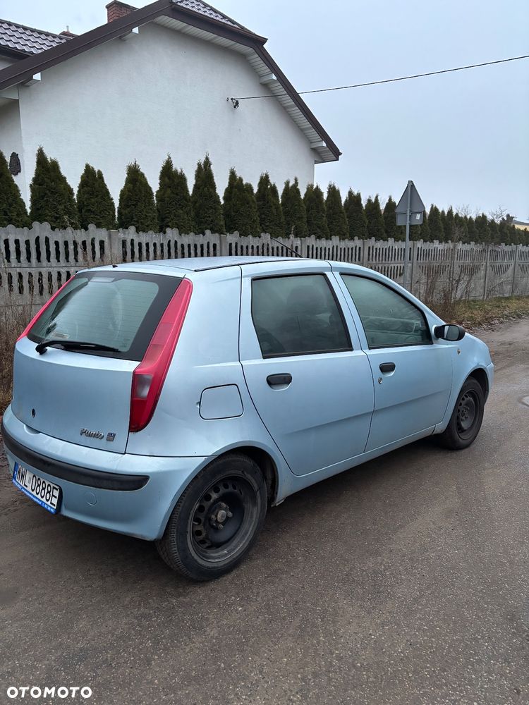 Fiat Punto 1.2 8V - 6