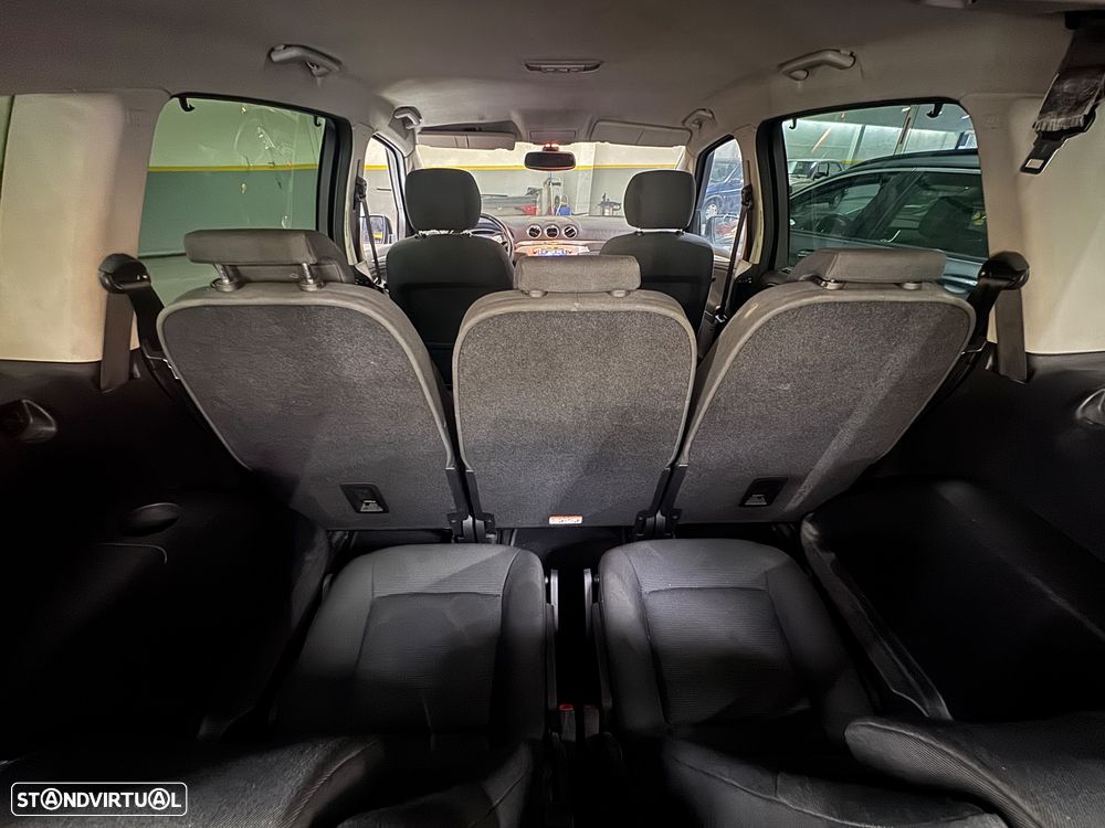 Ford S-Max 1.8 TDCi Titanium 7L - 10