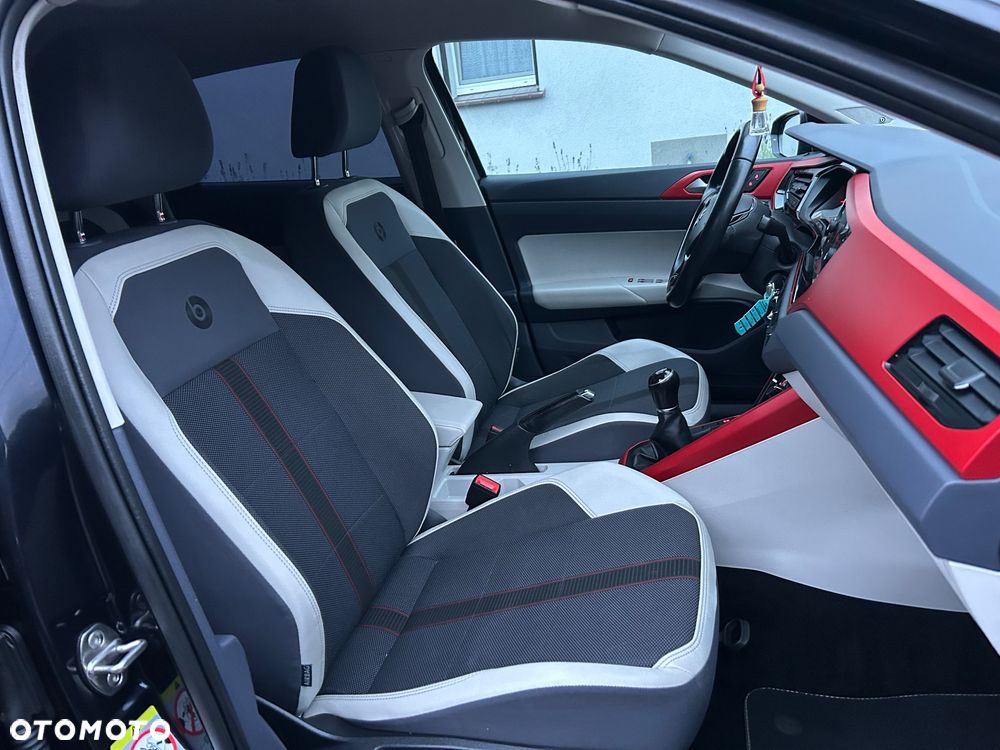 Volkswagen Polo 1.0 TSI OPF beats - 26