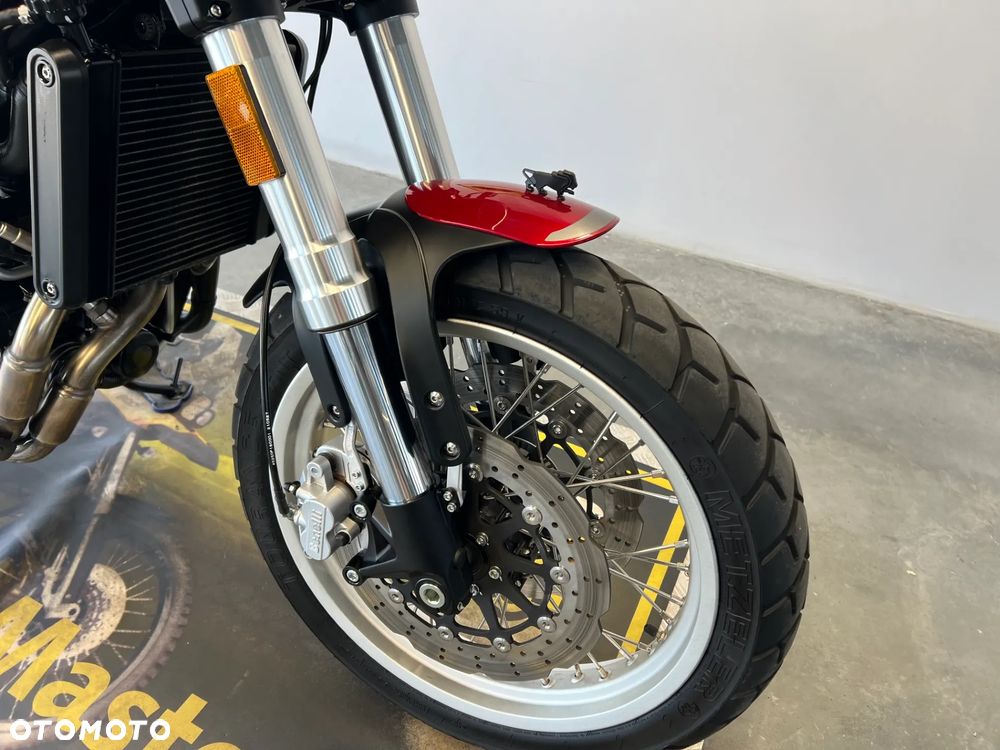 Benelli Leoncino Trail - 21