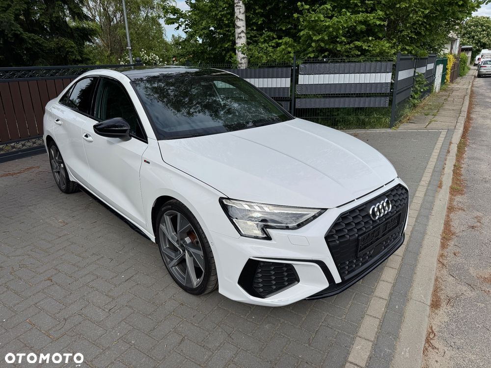 Audi A3 Limousine 40 TDI quattro S tronic S line - 1