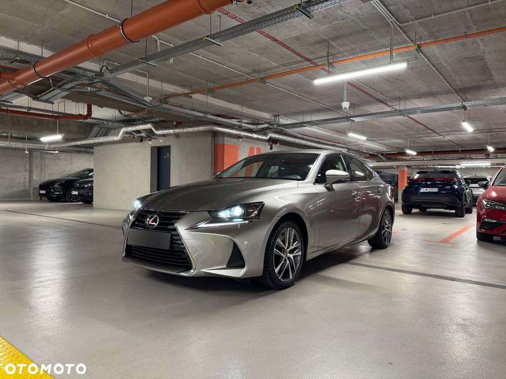 Lexus IS 200t Elegance - 1