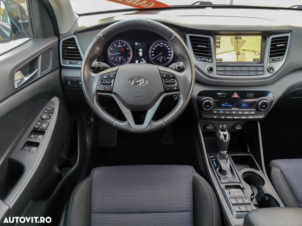 Hyundai Tucson 1.6 GDI 4WD DCT Premium - 32