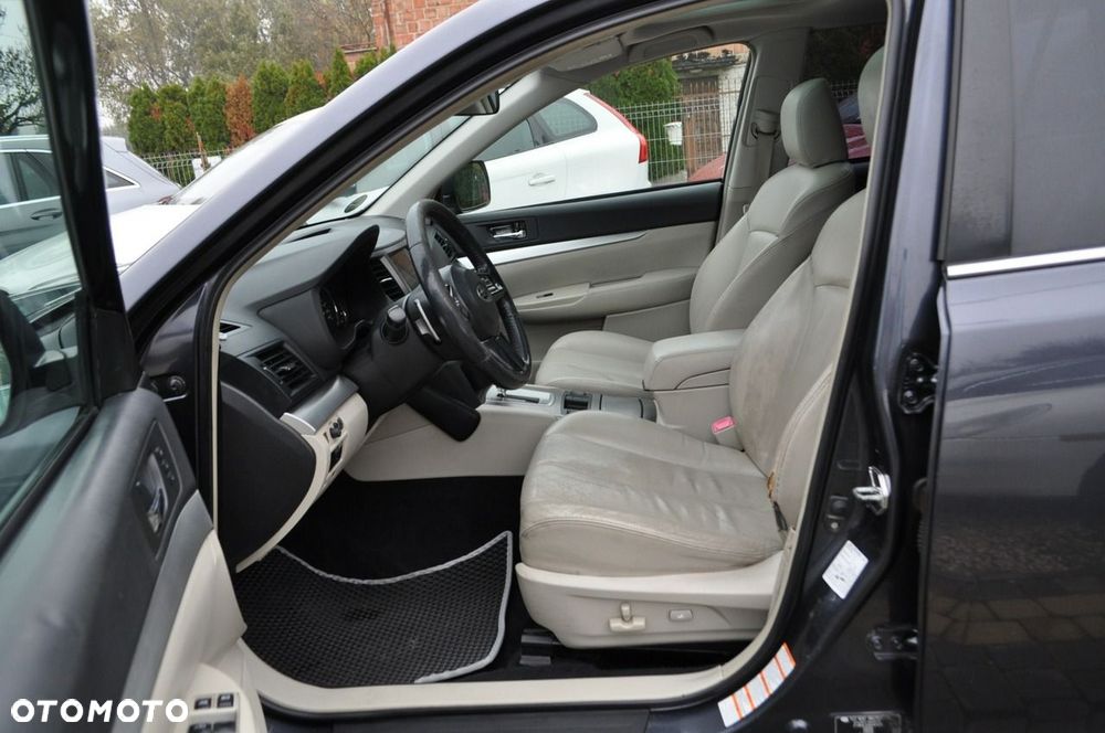 Subaru Outback 2.5i Comfort Navi AT - 13