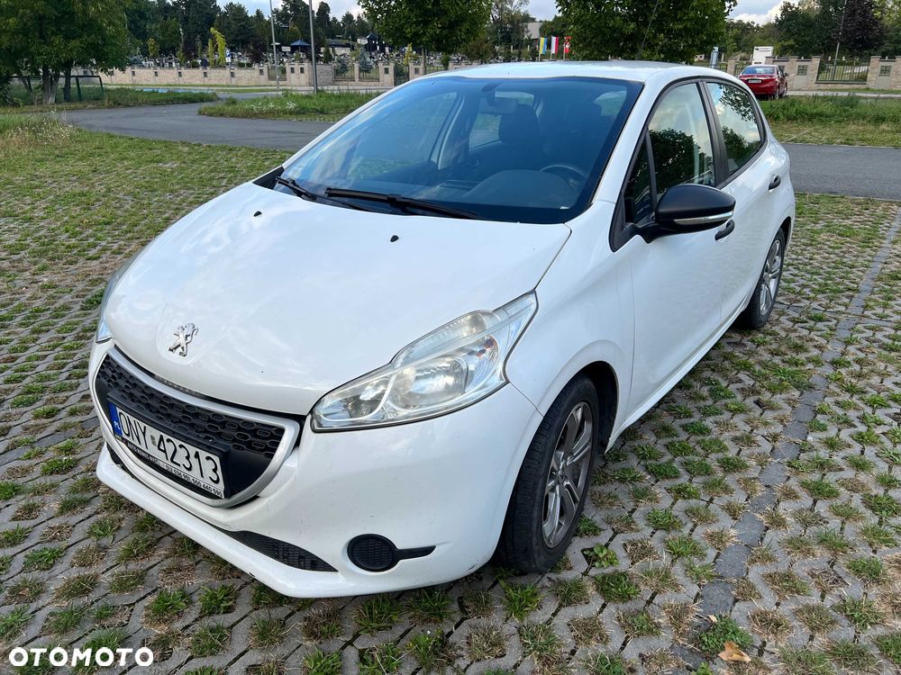 Peugeot 208 - 2