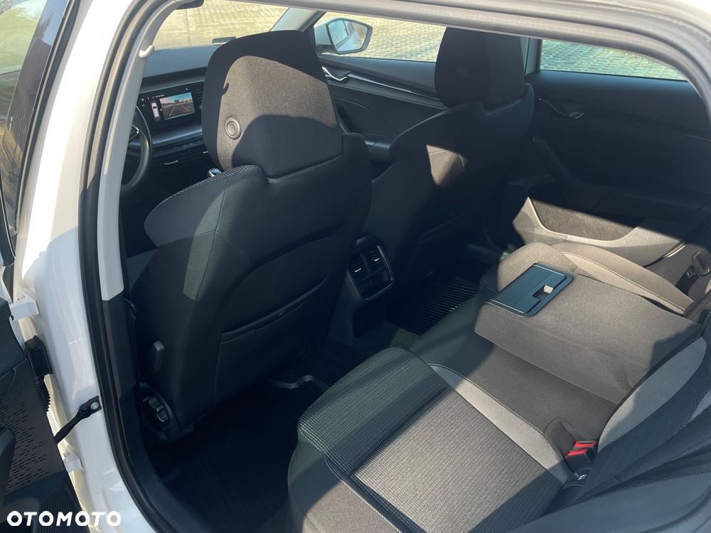 Skoda Octavia 2.0 TDI Ambition - 8