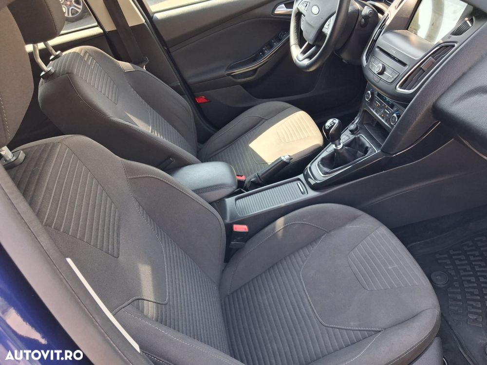 Ford Focus 1.5 EcoBlue Titanium - 23