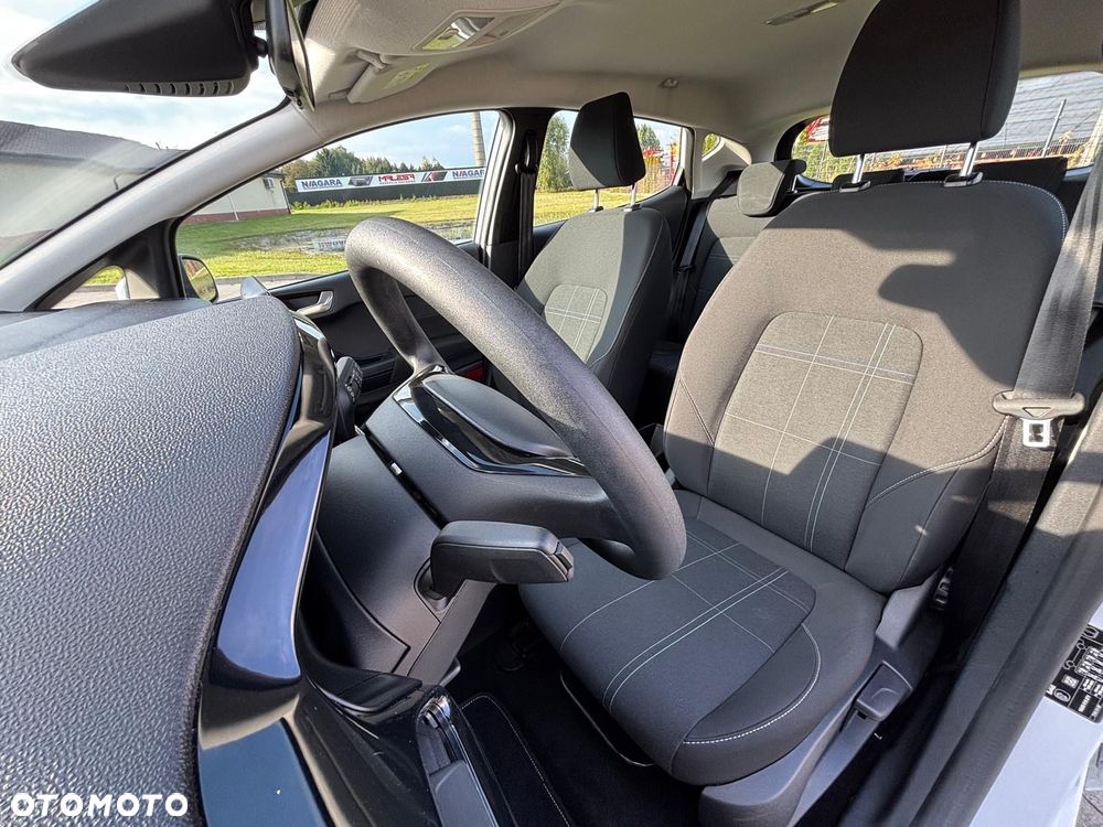 Ford Fiesta 1.1 Connected ASS - 24
