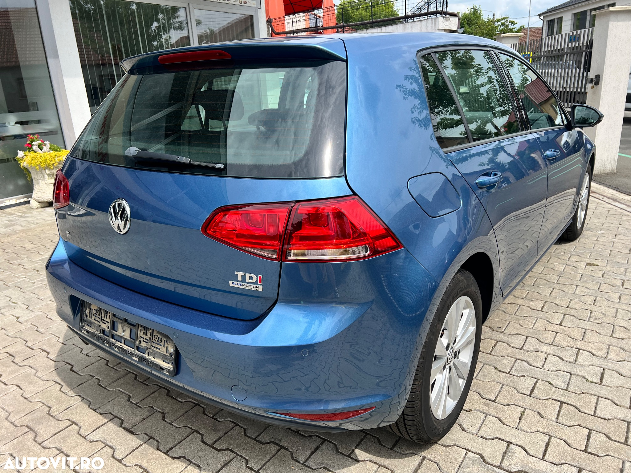 Volkswagen Golf 1.6 TDI BMT Comfortline - 15