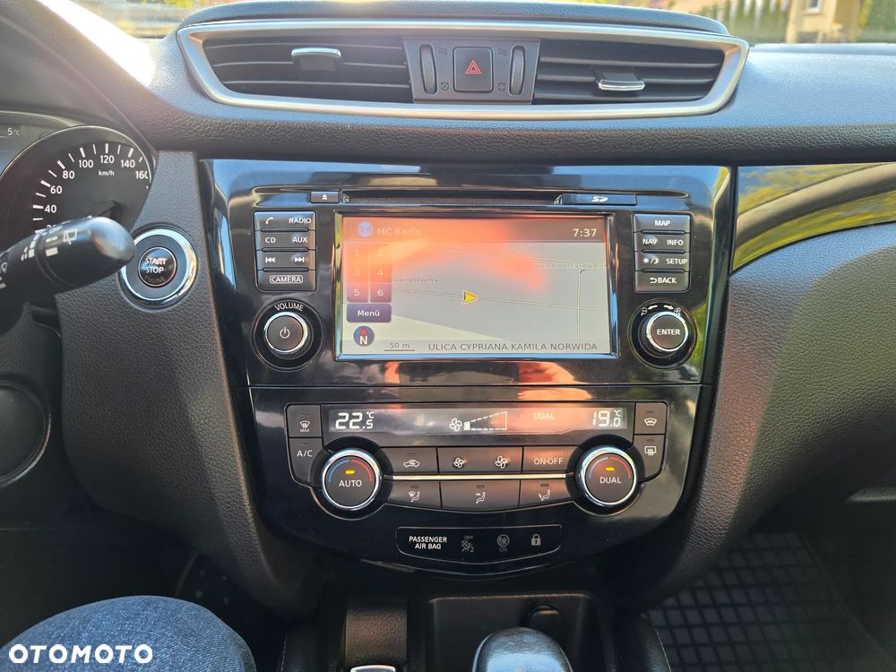 Nissan Qashqai 1.2 DIG-T Xtronic 360 - 12