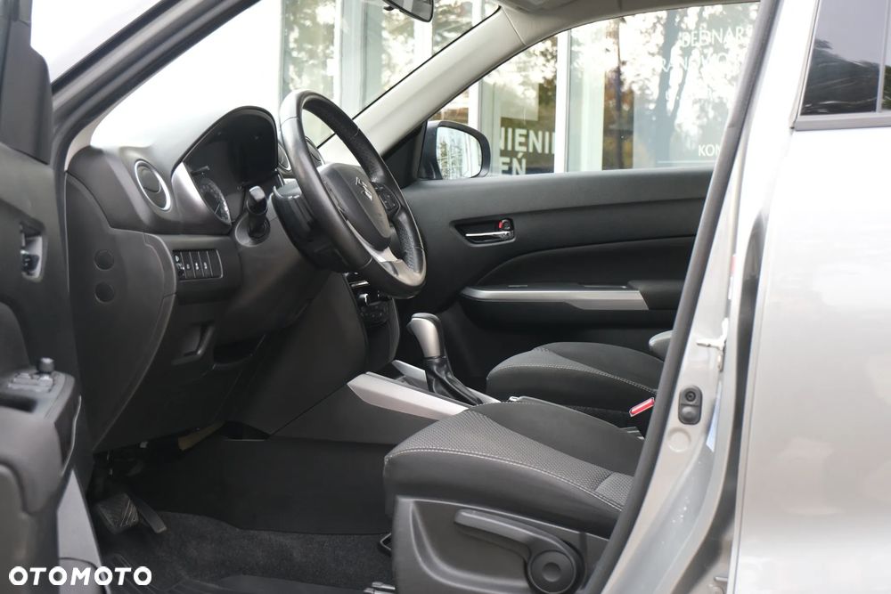 Suzuki Vitara - 12