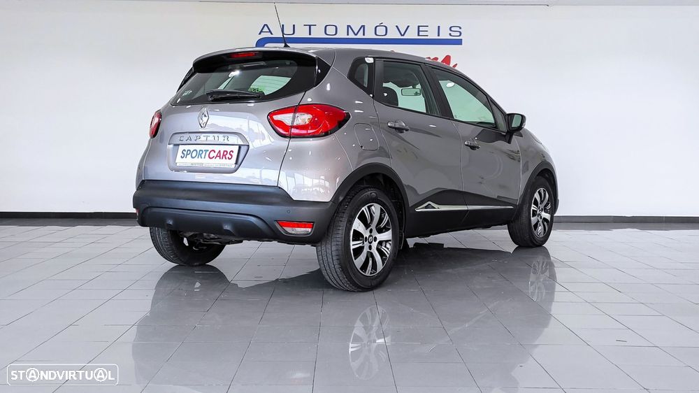 Renault Captur 1.5 dCi Sport - 2