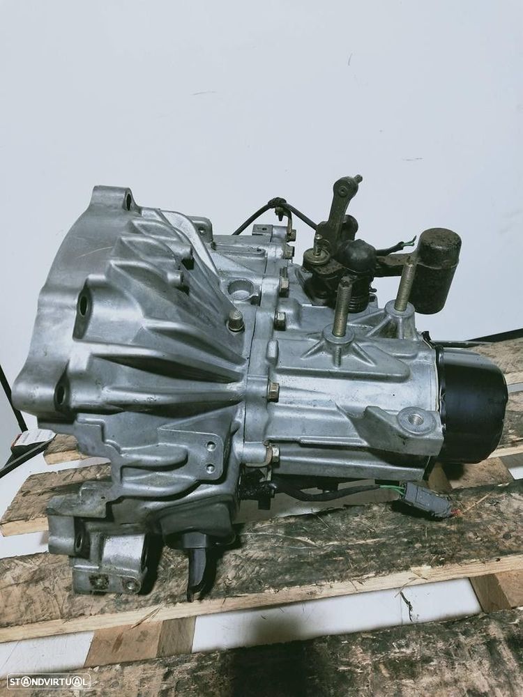 CAIXA VELOCIDADES MAZDA 6 HATCHBACK 2002 -GDFB - 4