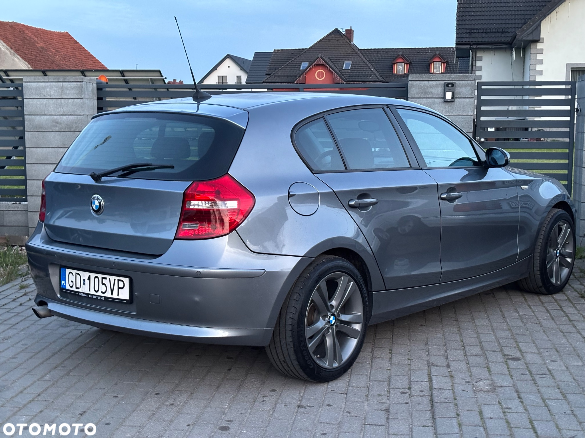 BMW Seria 1 118d - 4