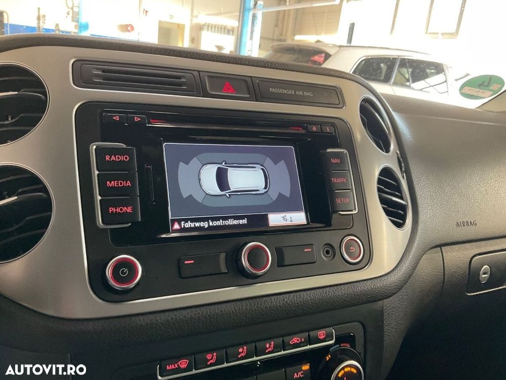 Volkswagen Tiguan 2.0 TDI DPF 4Motion BlueMotion Technology Cup Sport & Style - 2