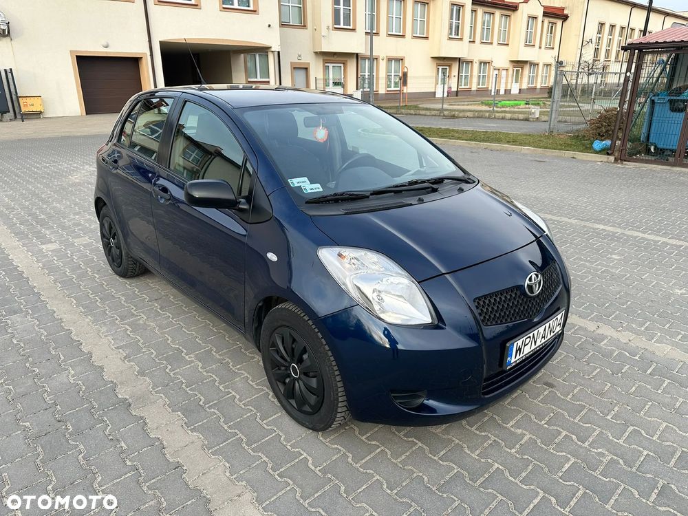 Toyota Yaris 1.3 Luna A/C - 6