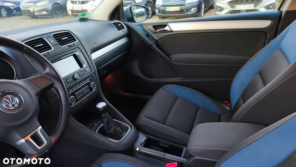 Volkswagen Golf 1.2 TSI Team - 17