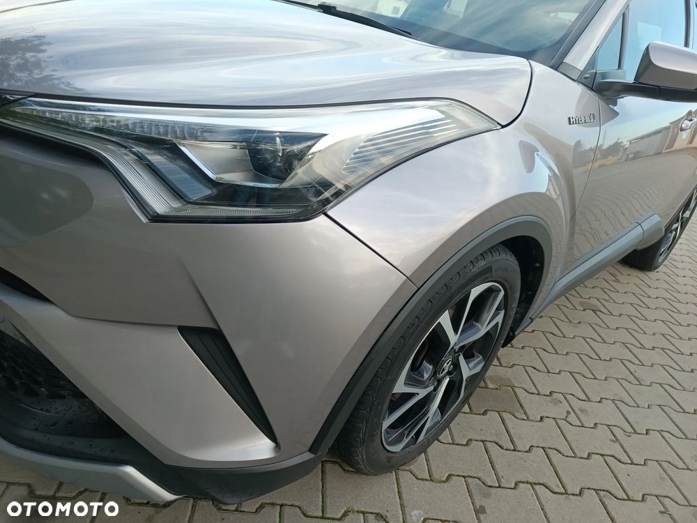 Toyota C-HR - 5