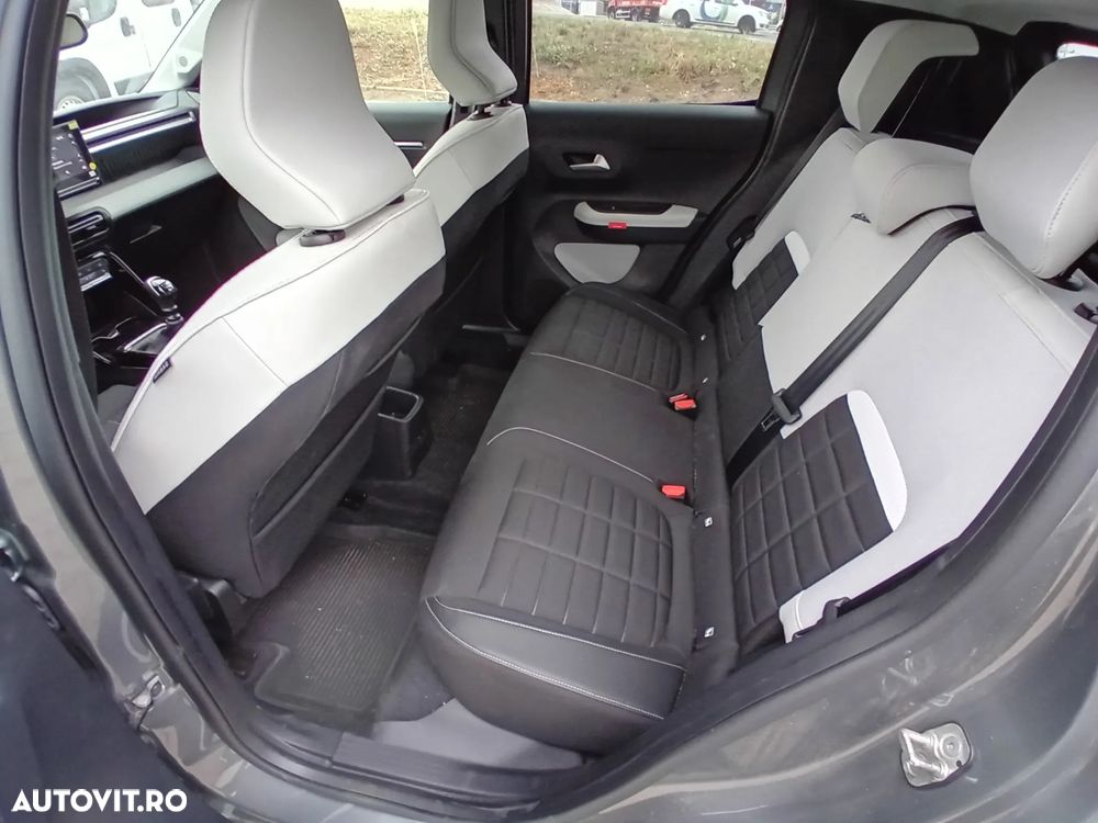 Citroën C3 1.2 PureTech 100 S&S BVM6 MAX - 9