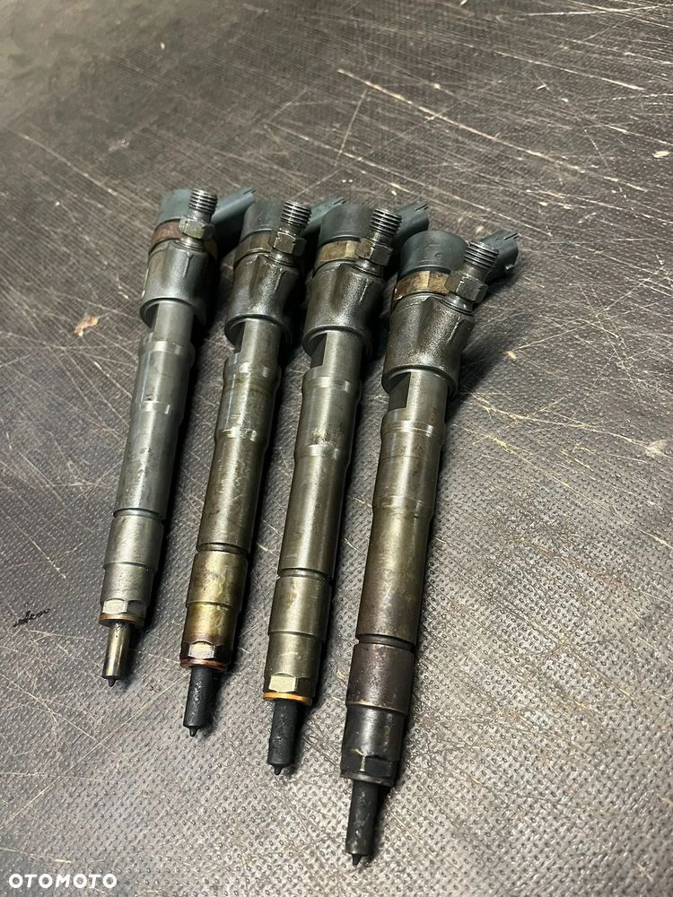 Wtryskiwacz Bosch 0445110418 Iveco, Citroen, Fiat - 1
