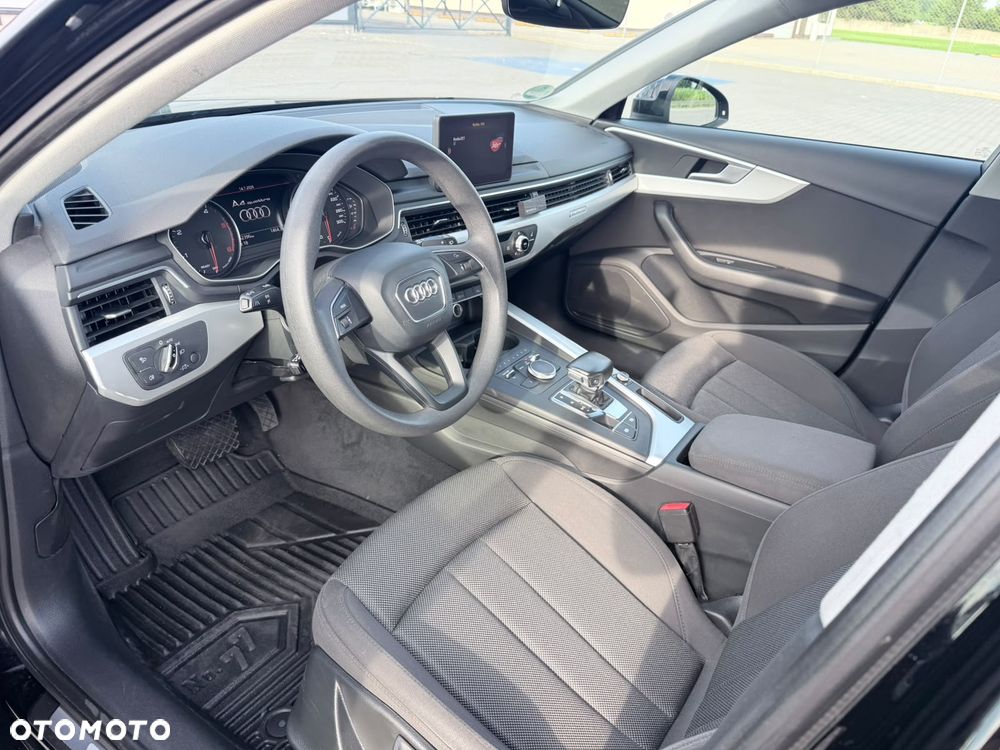Audi A4 Avant 2.0 TDI S tronic quattro - 14