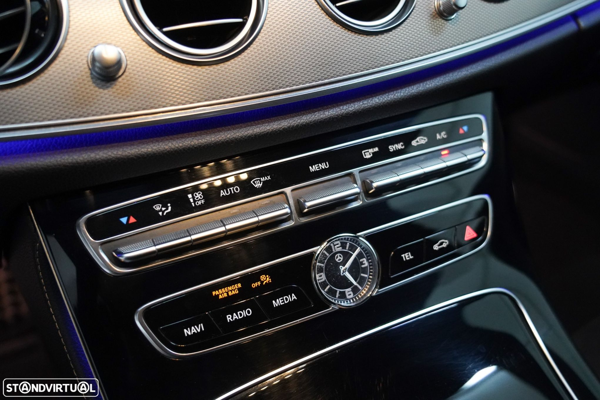 Mercedes-Benz E 220 d AMG Line - 17