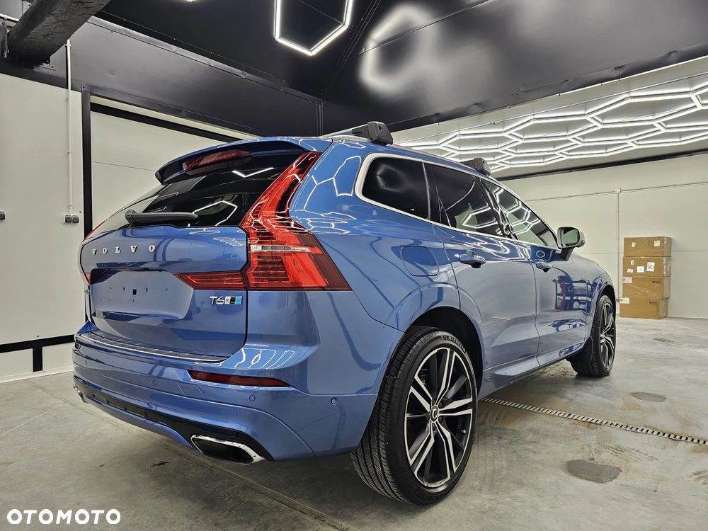 Volvo XC 60 T6 AWD Geartronic Momentum - 4