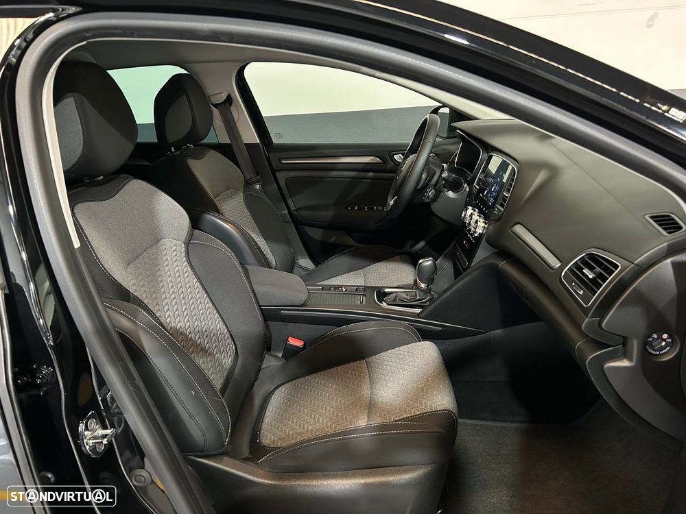 Renault Mégane Sport Tourer 1.6 E-Tech Plug-In Limited - 18