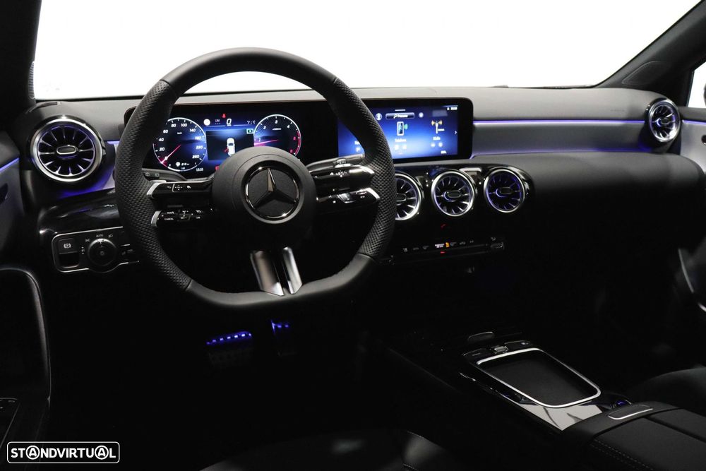 Mercedes-Benz A 180 d AMG Line Aut. - 19