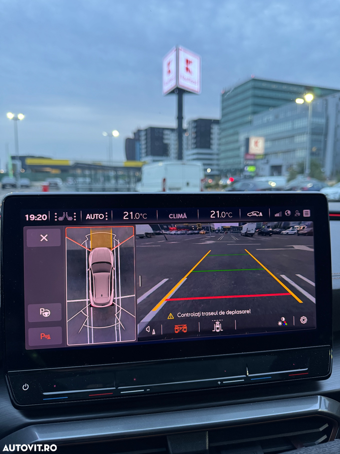 Cupra Formentor VZ 2.0 TSI 4DRIVE DSG - 27