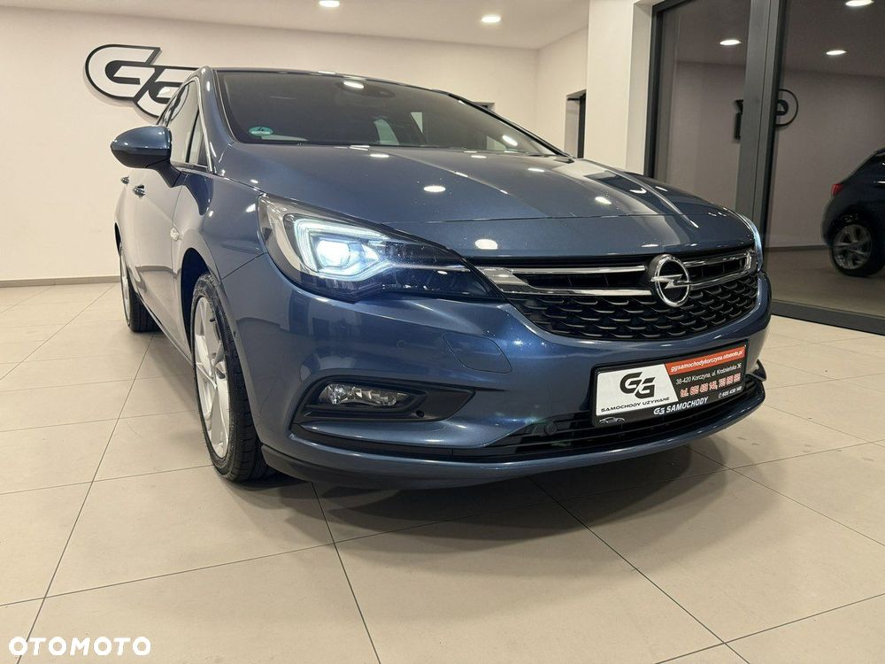 Opel Astra 1.4 Turbo Innovation - 13