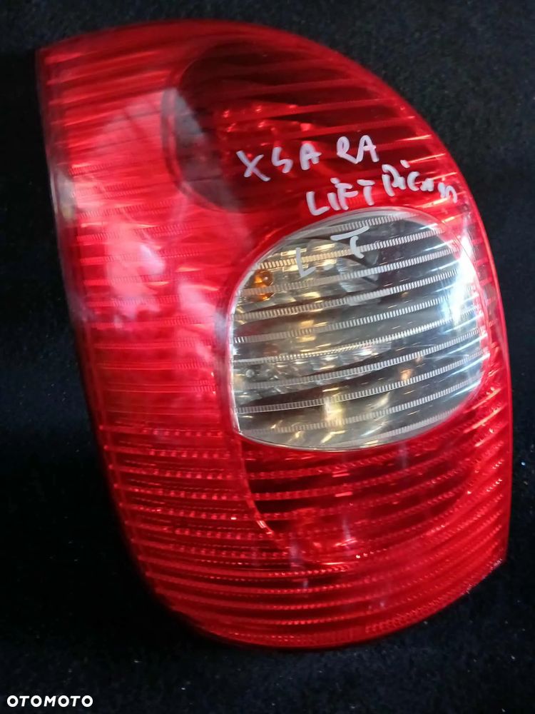 Citroen Xsara Picasso Lift lampa tylna - 2