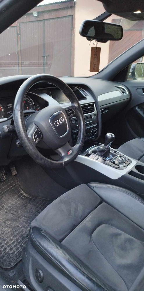 Audi A4 Avant - 6