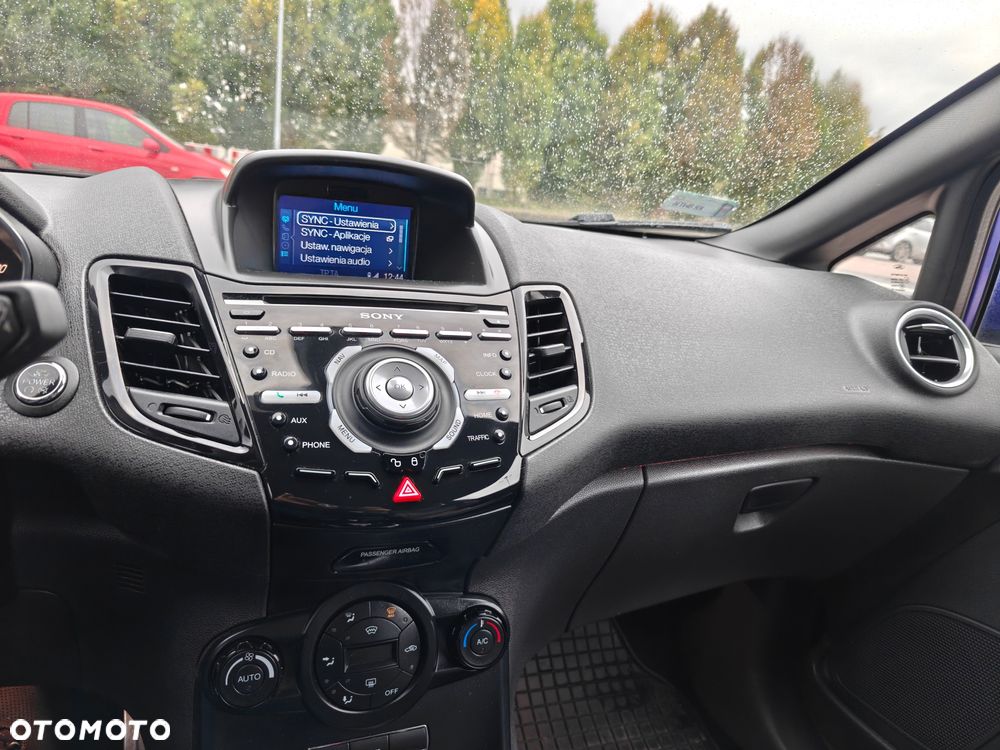 Ford Fiesta 1.6 EcoBoost ST - 15