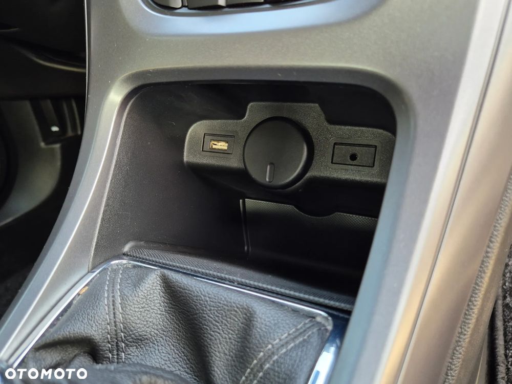 Opel Astra IV 1.4 T Active - 16