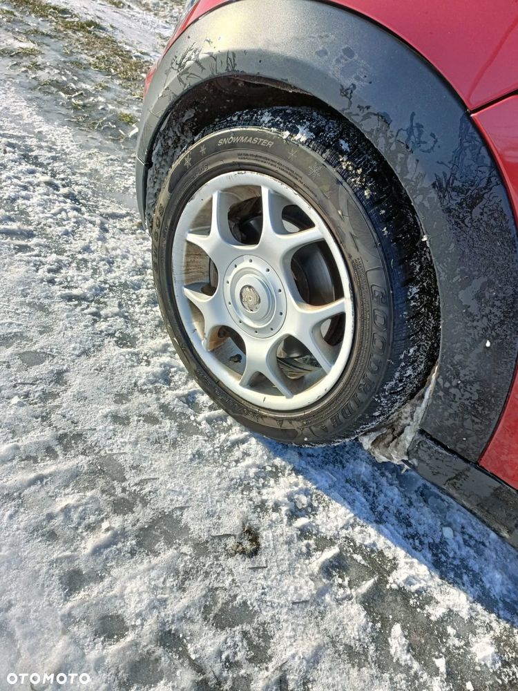 MINI Cooper Standard - 5