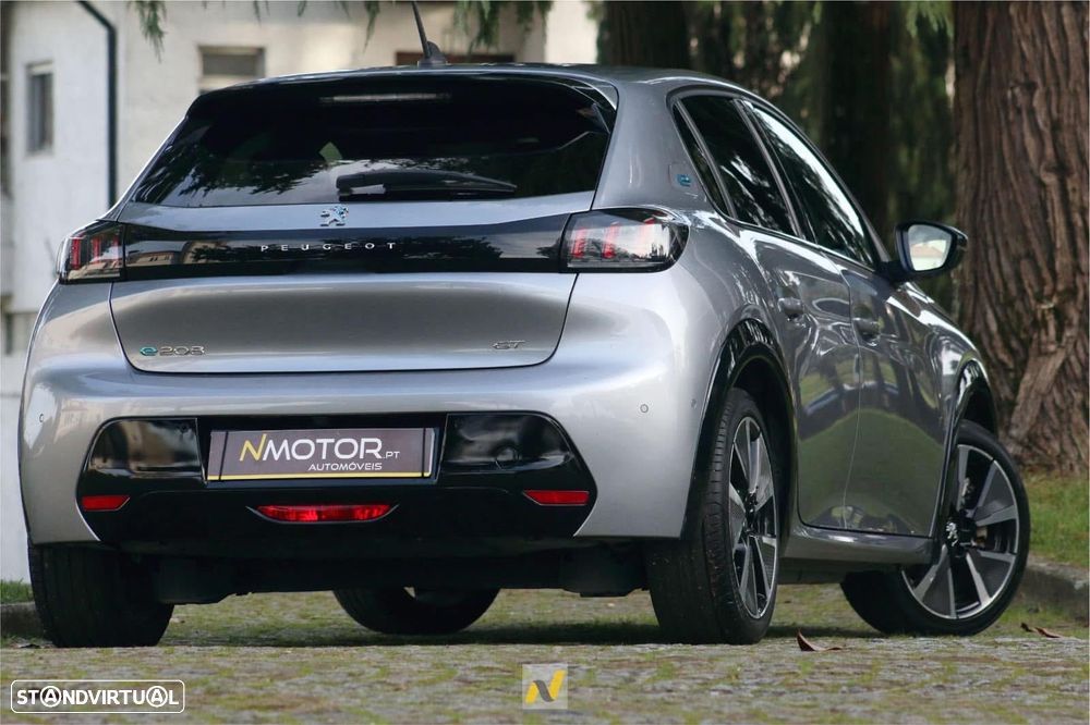 Peugeot e-208 50 kWh GT - 6