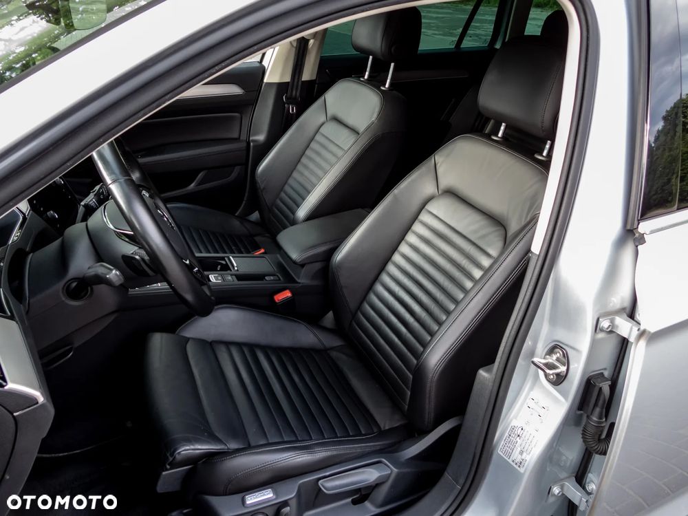 Volkswagen Passat 2.0 TDI BMT SCR 4Mot Highline DSG7 - 27