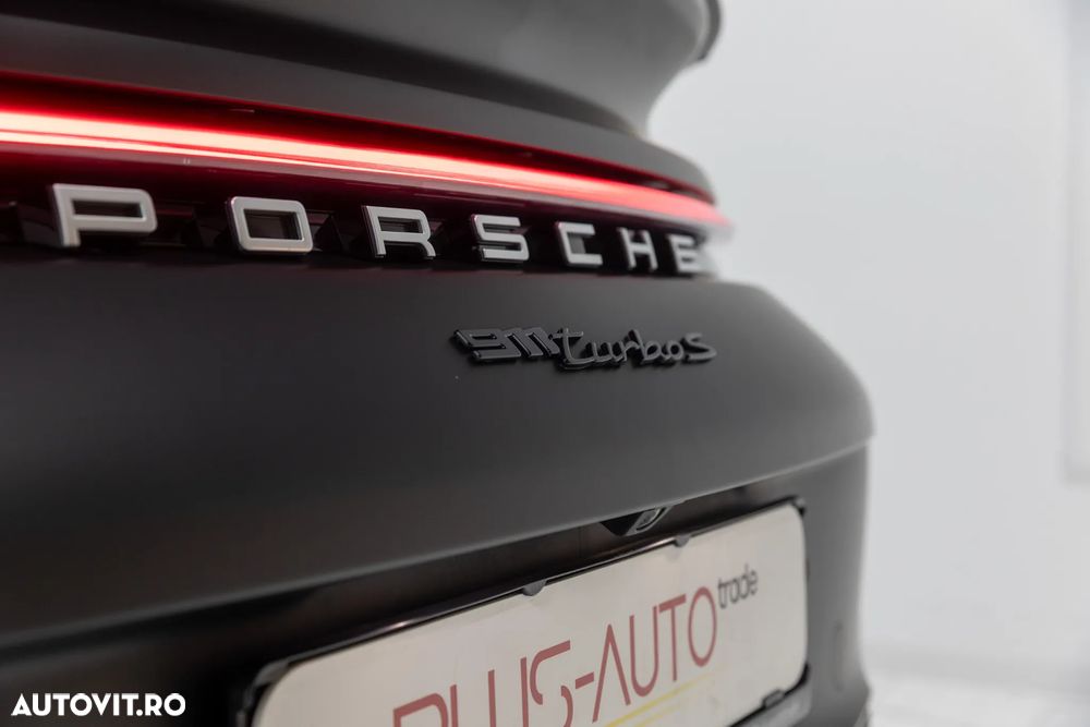 Porsche 911-TURBO-S Standard - 23