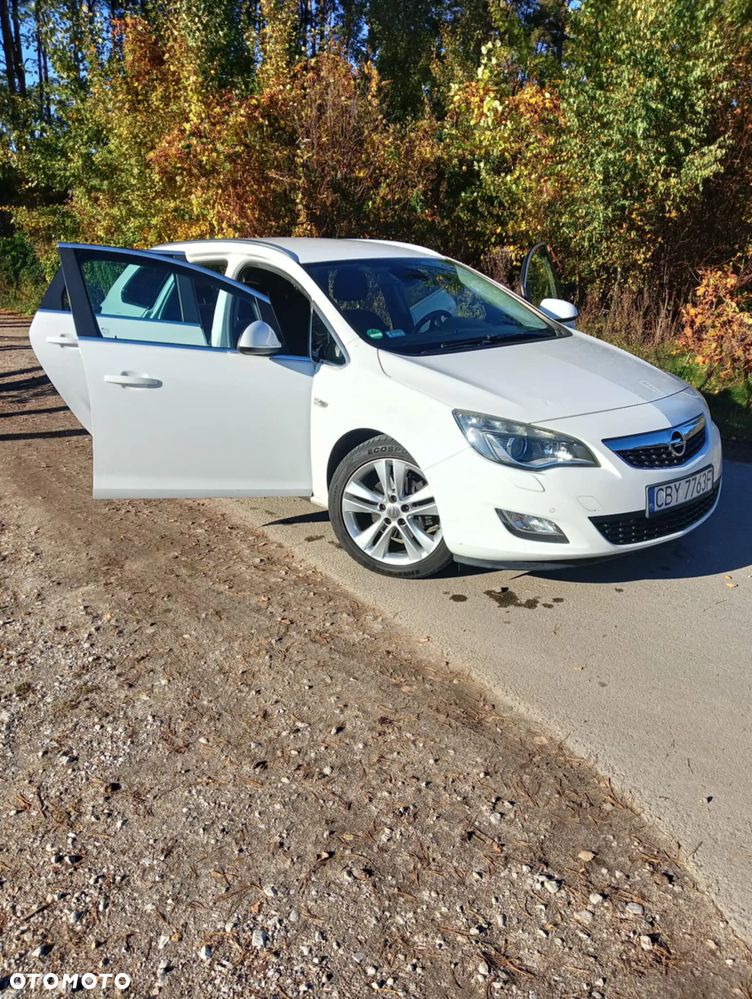 Opel Astra 1.6 Turbo Sport - 5