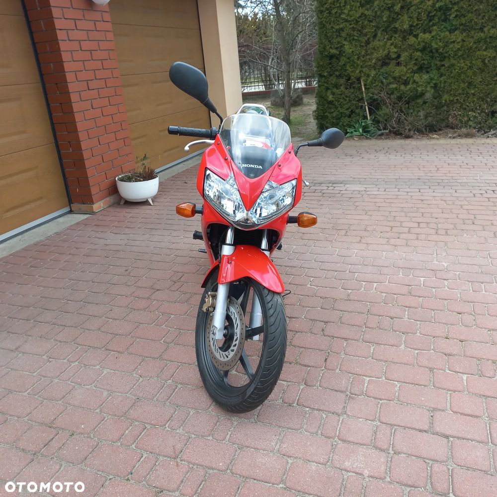 Honda CBR - 26