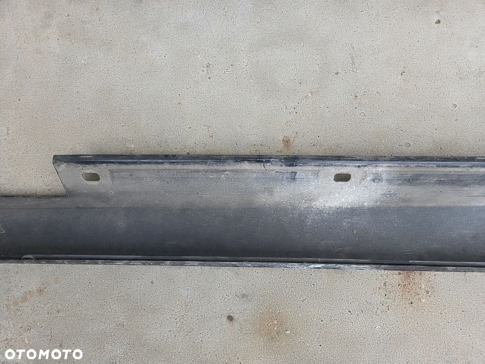 Listwa nakładka progu lewa Mercedes B-klasa W246   A246690024 - 12