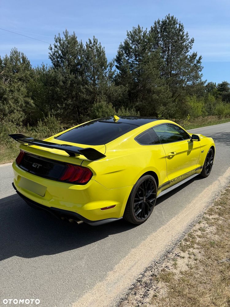 Ford Mustang - 6